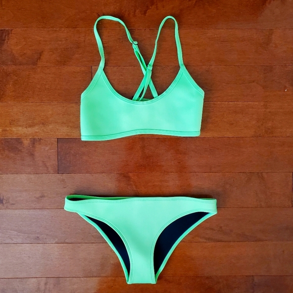 Hoaka neoprene bikini - Picture 2 of 4